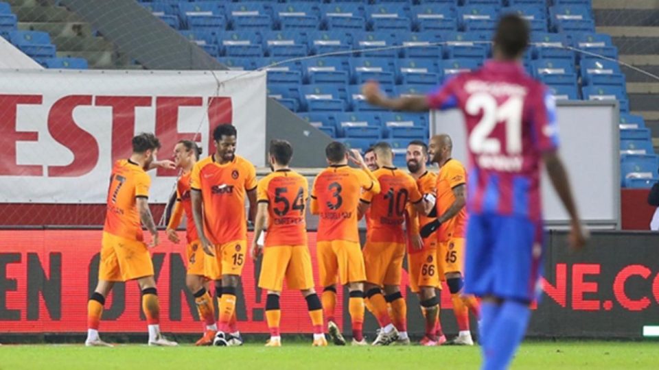 Galatasaray Trabzon’dan lider dönüyor