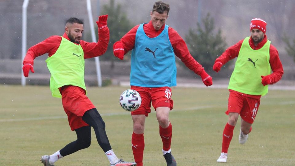 Sivasspor, Konyaspor maçına hazırlanıyor