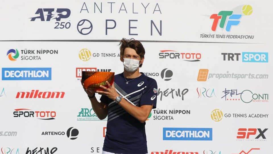 Antalya Açık’ta şampiyon Alex de Minaur