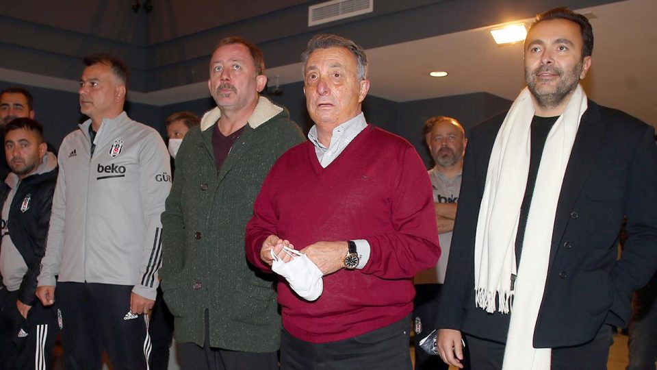 Beşiktaş oyuncu satmadan alamayacak