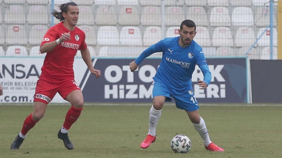 Erzurumspor puanı uzatmada kurtardı