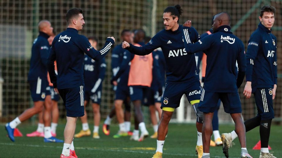 Fenerbahçe’de testler negatif