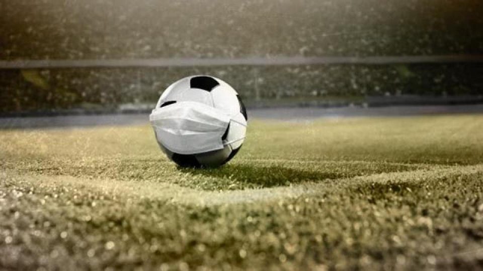 Premier Lig’de bir maça daha koronavirüs engeli