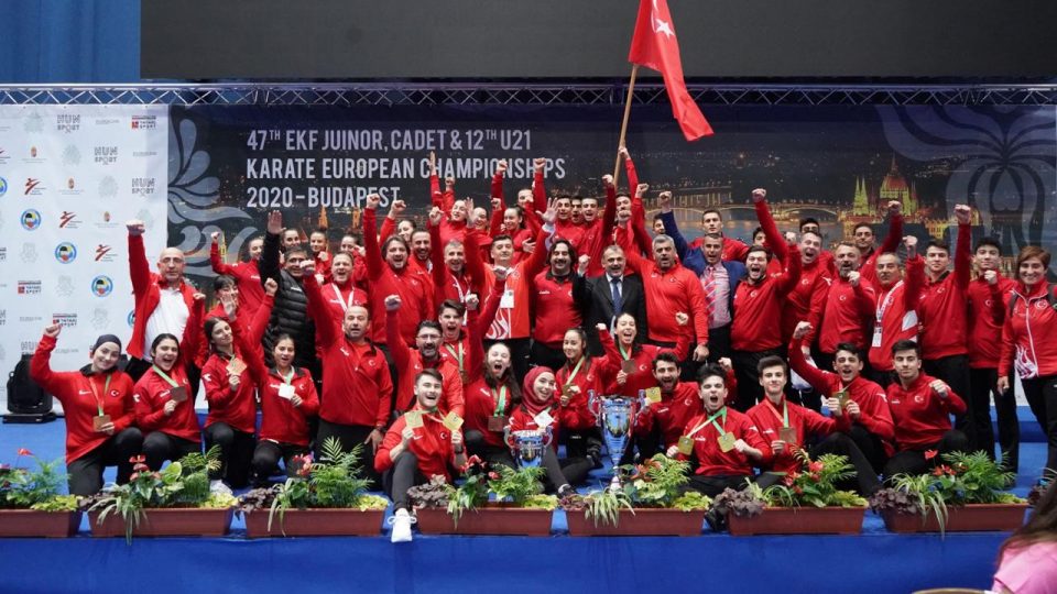 Türk karatesi “altın” çağını yaşıyor