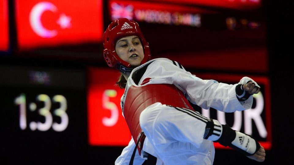 Milli tekvandocu Rukiye Yıldırım yarı finalde