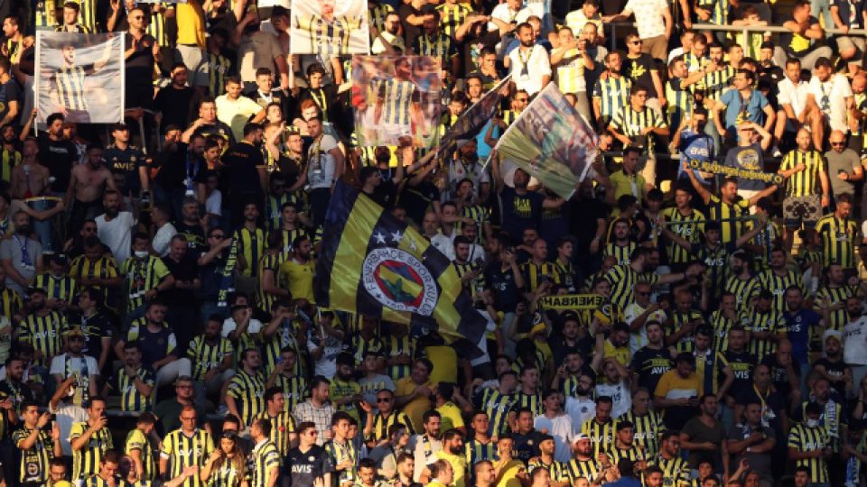 UEFA’dan Fenerbahçe’ye soruşturma