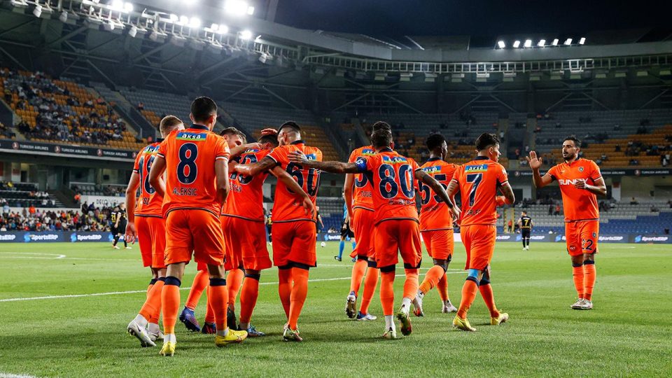Başakşehir, İstanbulspor’u ağırlayacak